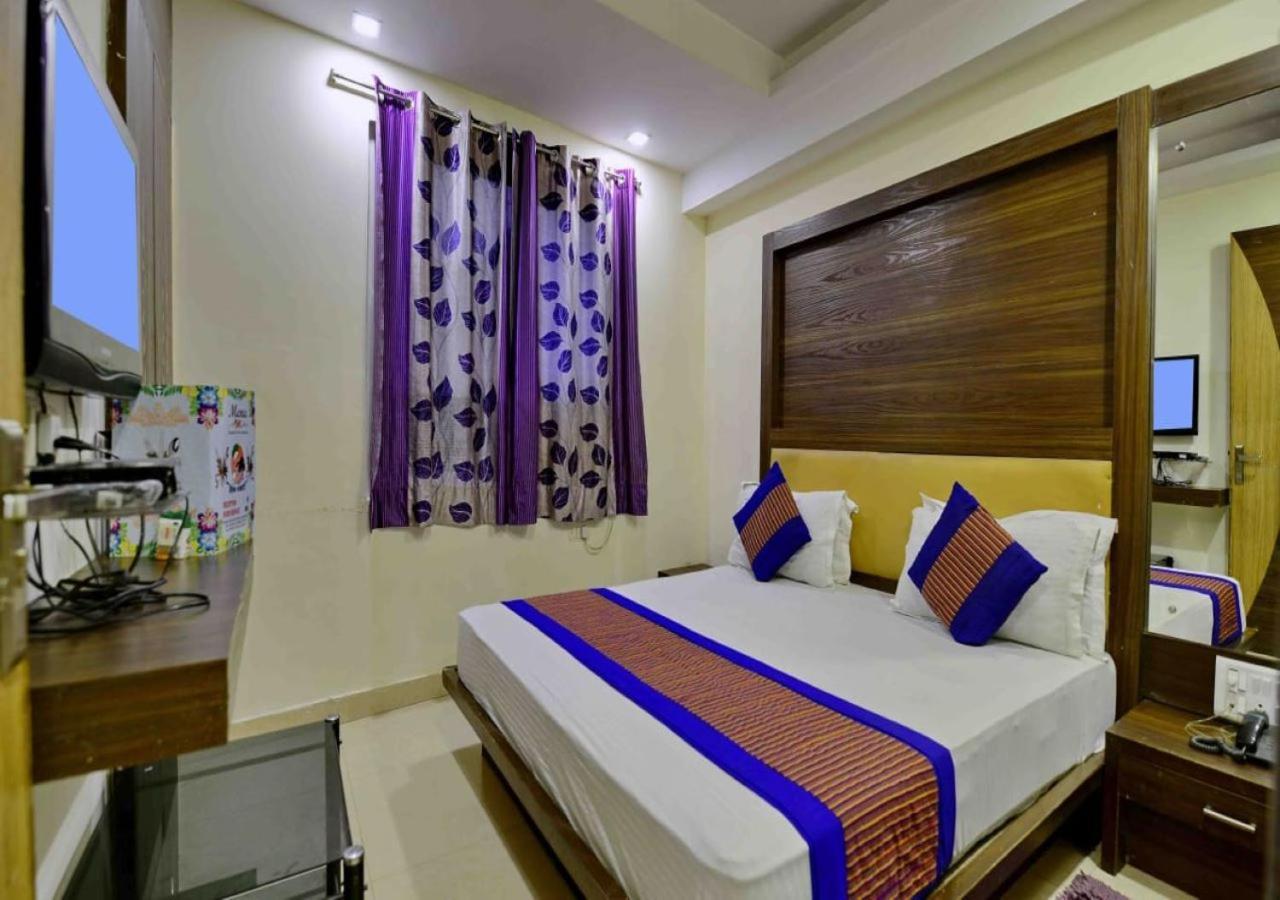 Hotel International Neelam Near New Delhi Railway Station ניו דלהי מראה חיצוני תמונה