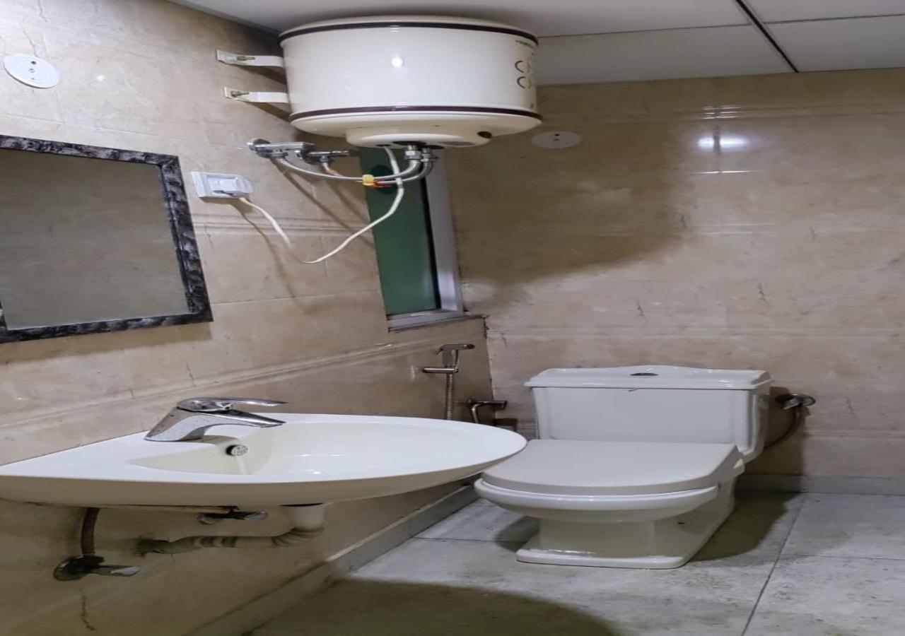 Hotel International Neelam Near New Delhi Railway Station ניו דלהי מראה חיצוני תמונה