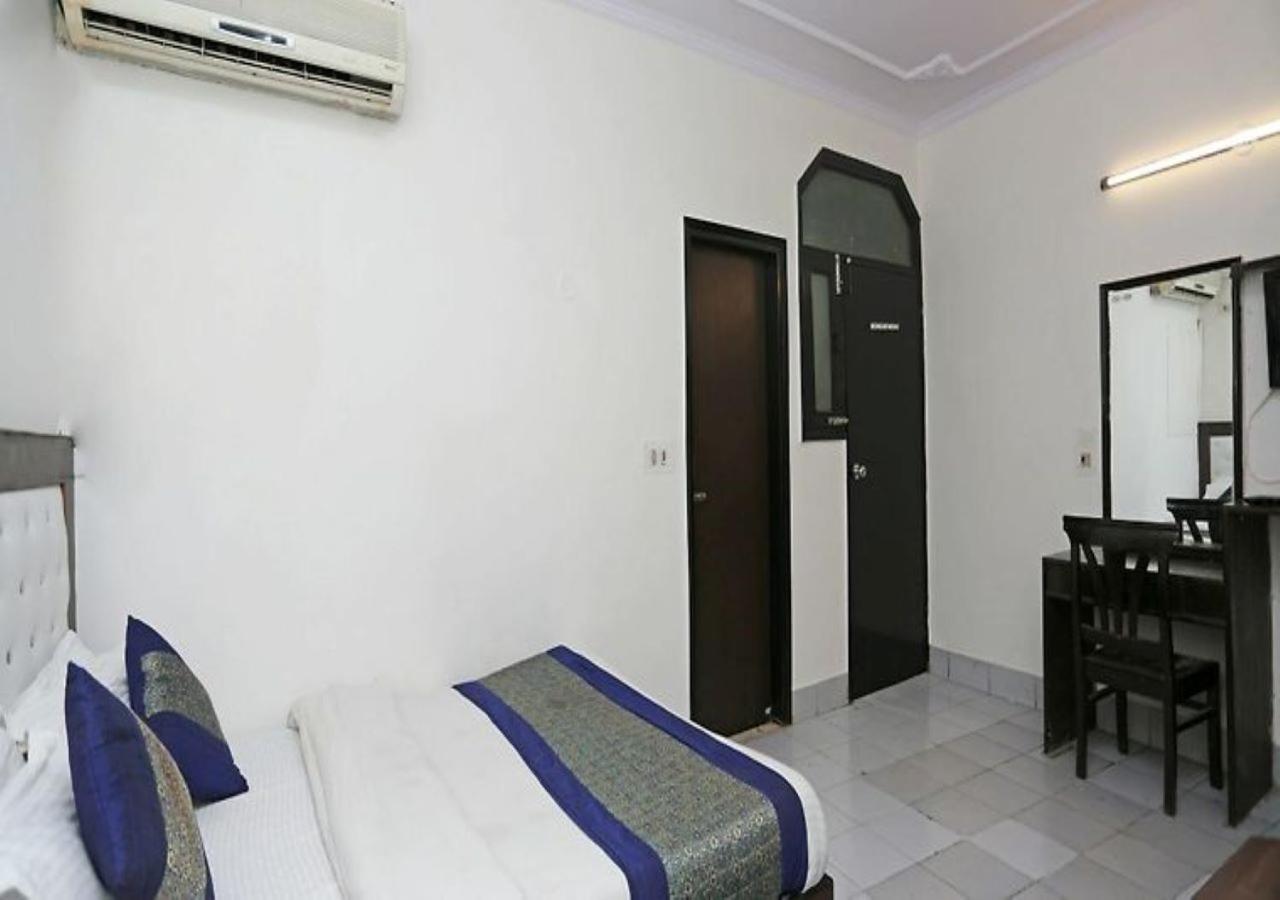 Hotel International Neelam Near New Delhi Railway Station ניו דלהי מראה חיצוני תמונה