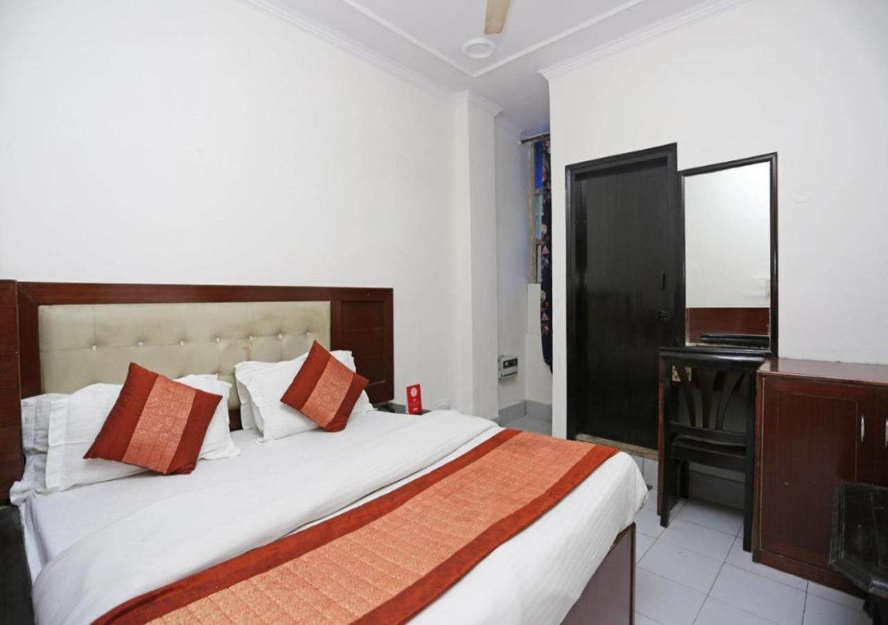 Hotel International Neelam Near New Delhi Railway Station ניו דלהי מראה חיצוני תמונה